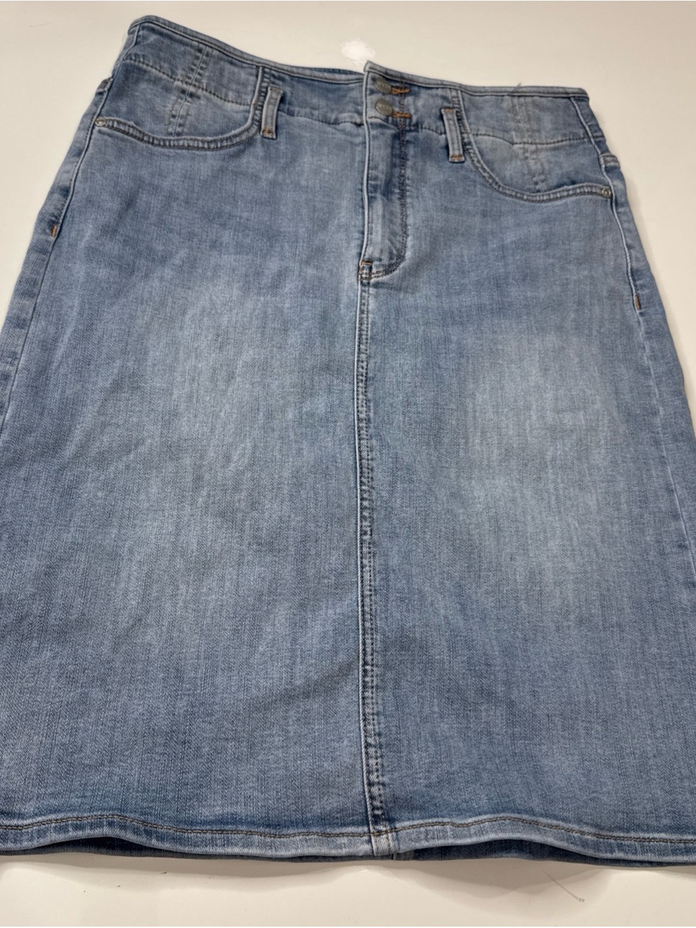NYDJ Womens Jean Skirt Size 6 Knee Length Medium Wash Stretch NWT A030826
